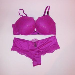 Victoria's Secret | Intimates & Sleepwear | Victoria Secret Bra Set